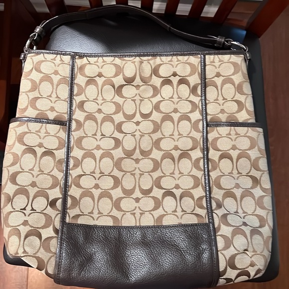 Coach signature leather trim hobo - Picture 2 of 10